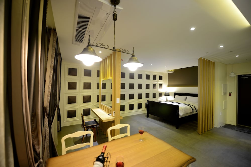 [Breakfast for 2] Suite - Residence Type photo 2