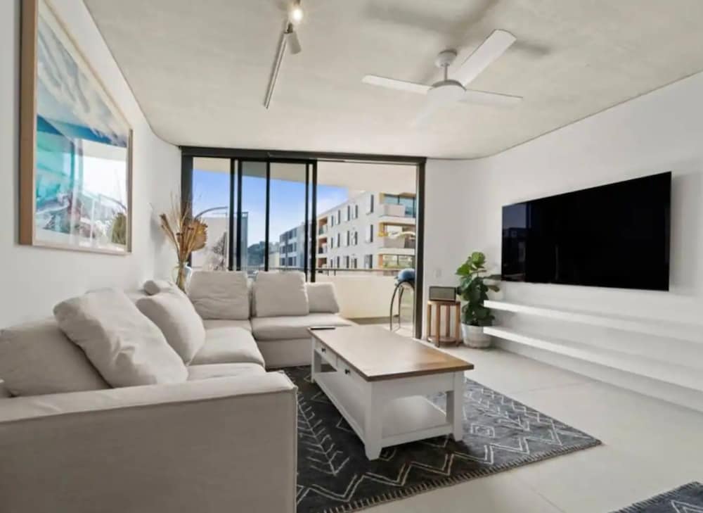 Basic Apartment photo 1