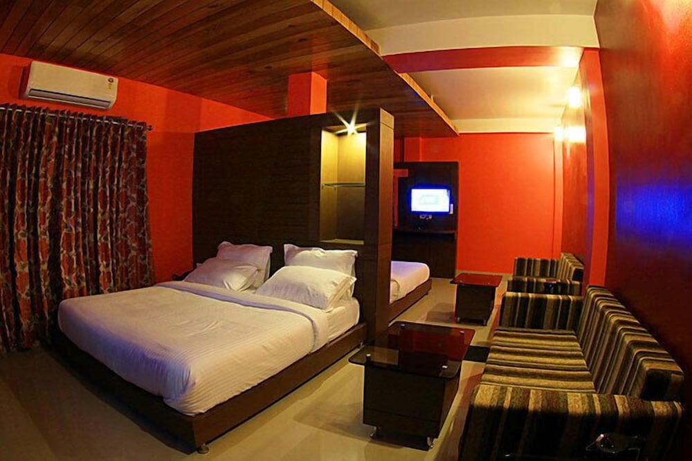 Super Deluxe Room - Photo 7