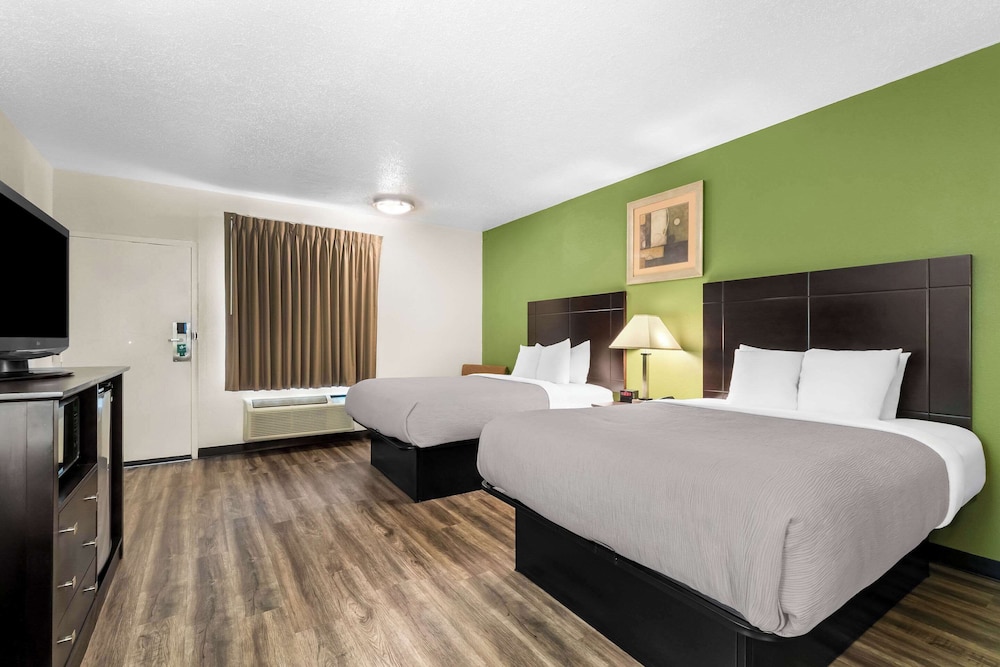 Room, 2 Queen Beds, Accessible, Non Smoking photo 3