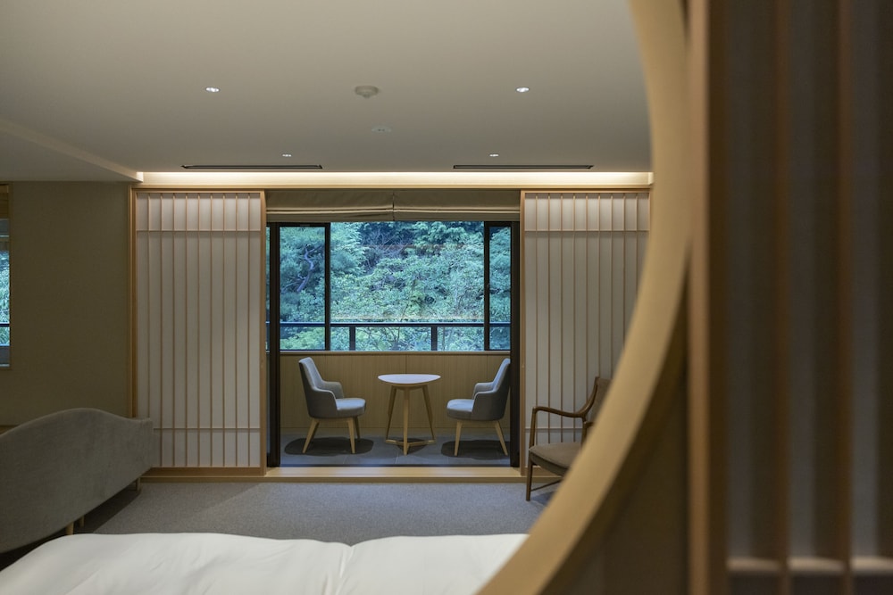 Executive Suite Twin, Non Smoking - Photo 27