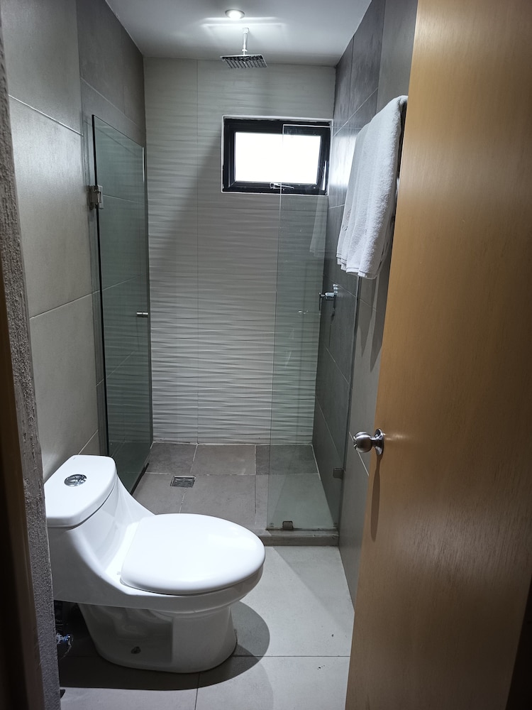 Standard Room - Photo 25