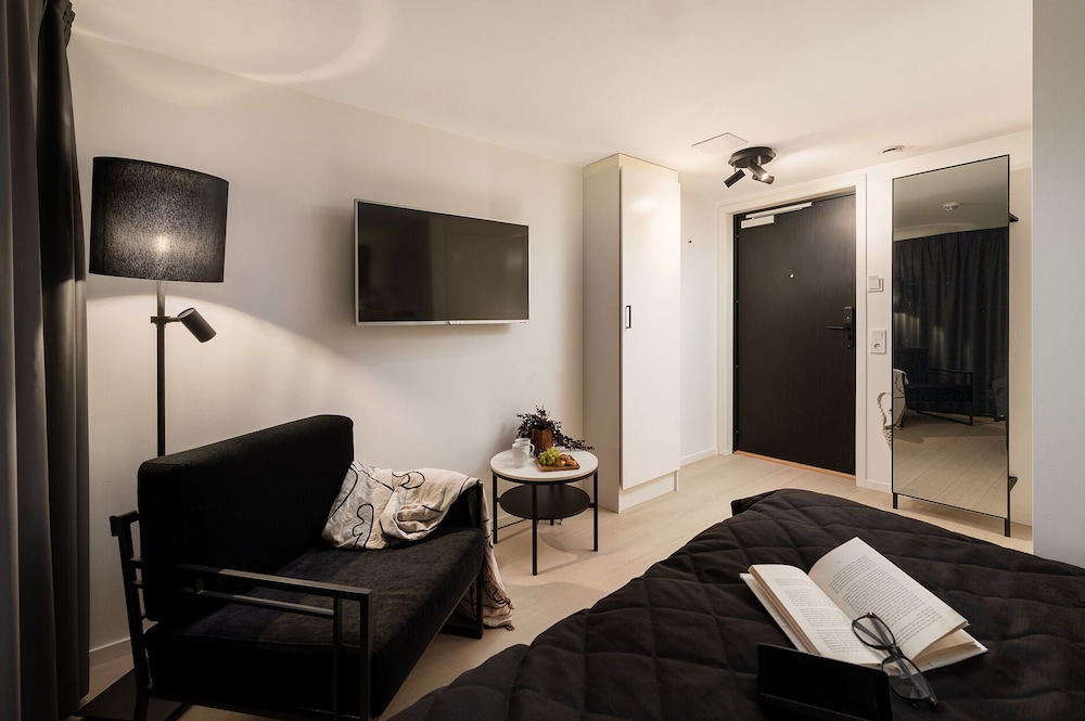 Economy Double Room photo 3