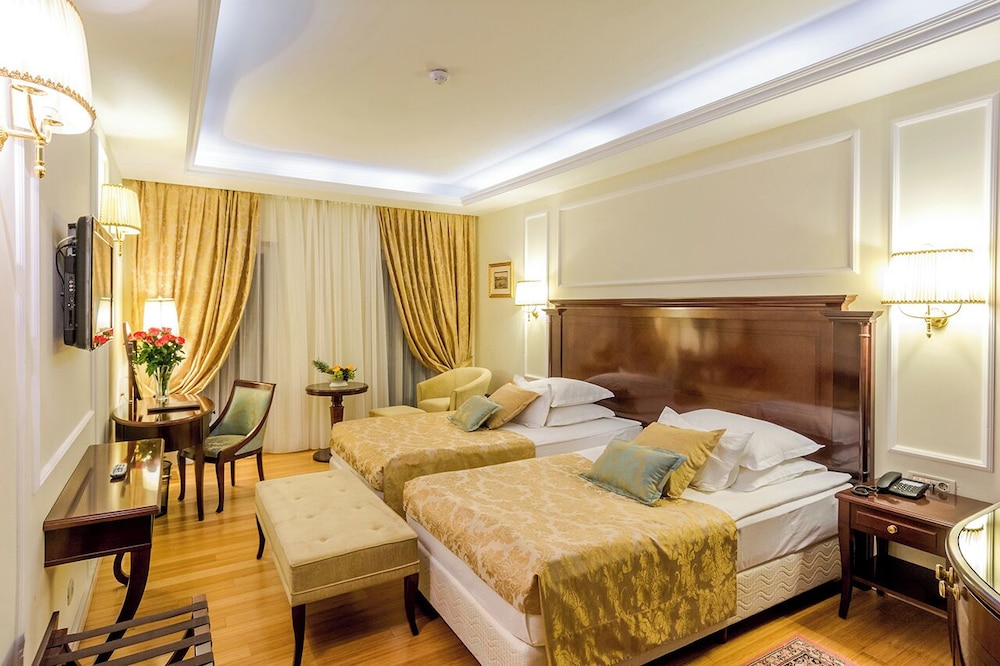 Deluxe Double or Twin Room with Balcony and extra bed.