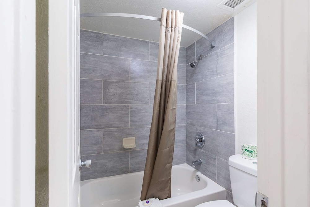 Deluxe Room, 2 Double Beds, Non Smoking, Kitchenette