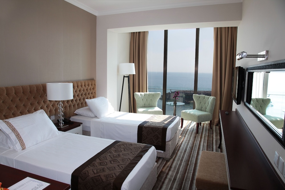 Room, Sea View - Photo 2