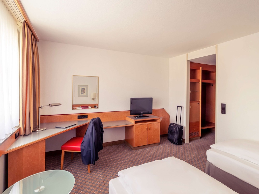 Standard Room, 2 Twin Beds - Photo 3