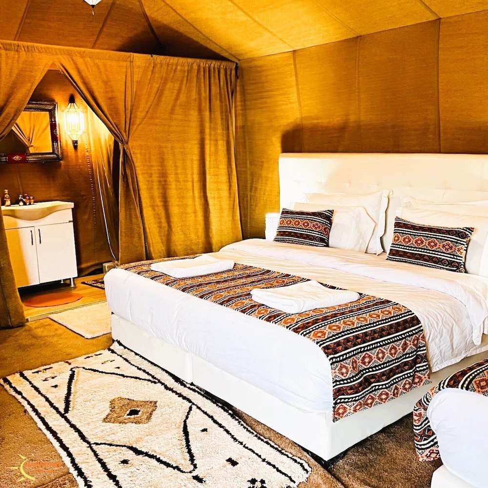 Deluxe Double or Twin Room, Desert View photo 1