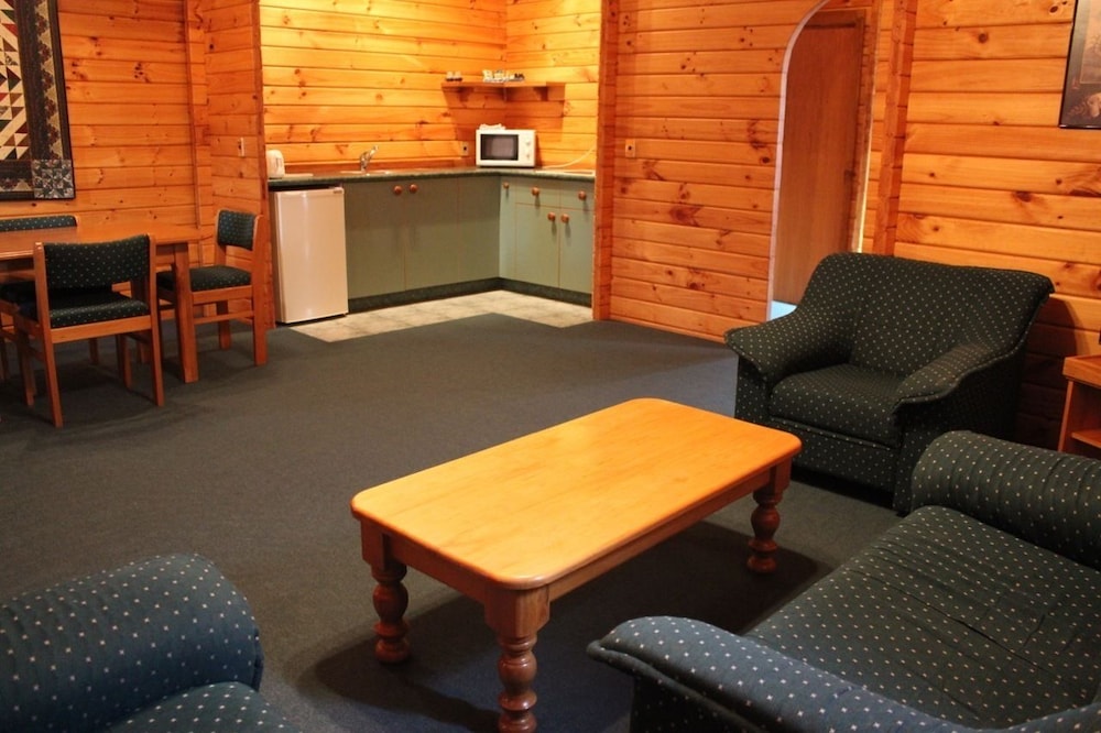 Apartment, 2 Bedrooms - Photo 7