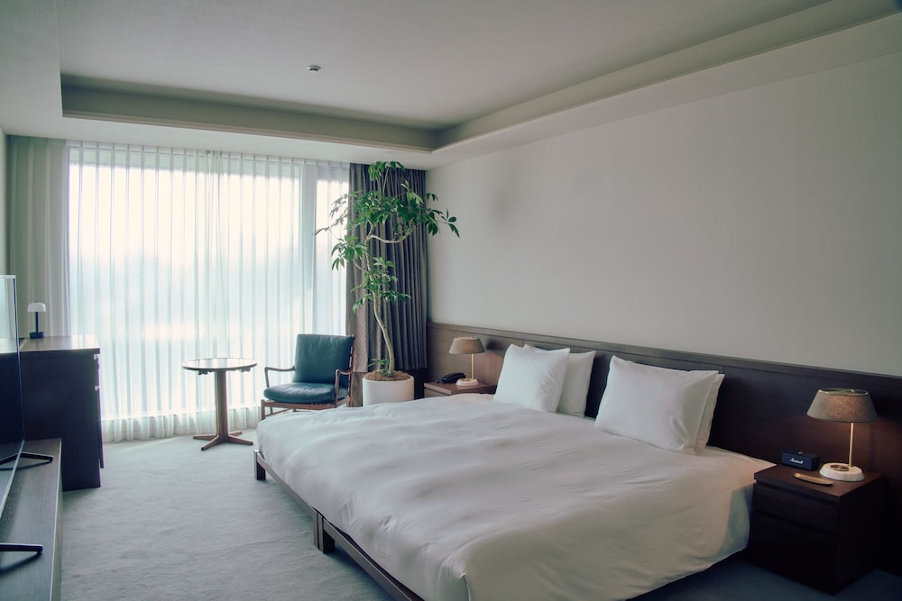 Marufukuro Suite With Lounge Access (Designed By Tadao Ando) No Smoking - Photo 1