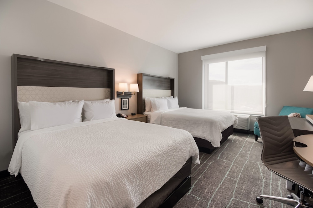 Standard Room, 2 Queen Beds, Accessible (Communications) - Photo 3