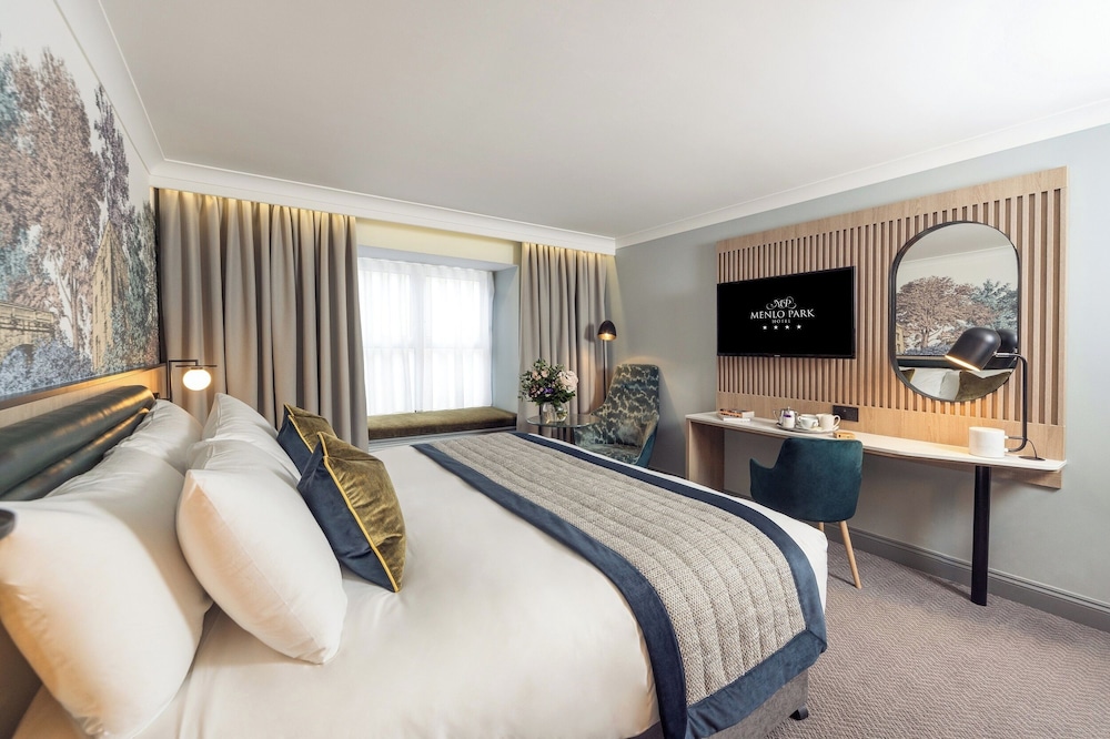 Signature King Room with A/C