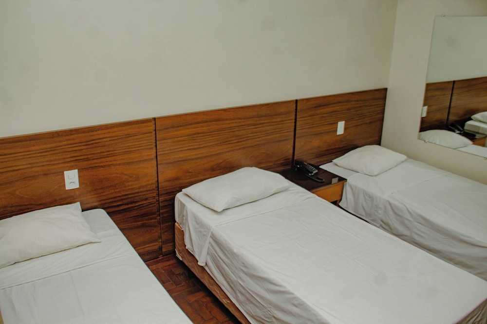 Standard Triple Room photo 3
