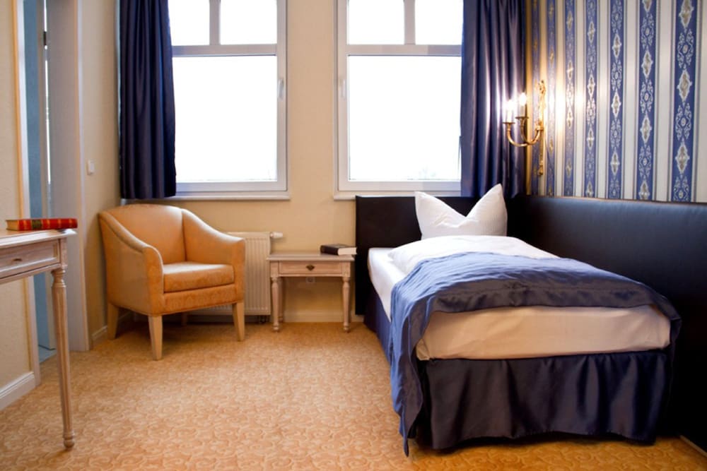 Single Room photo 1
