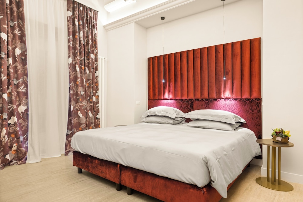 Superior Double Room, Courtyard View