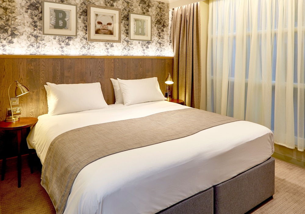 Signature Double or Twin Room, 1 Double or 2 Twin Beds (Wet Room)