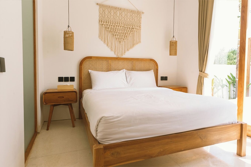Deluxe Double Room, Pool View photo 2