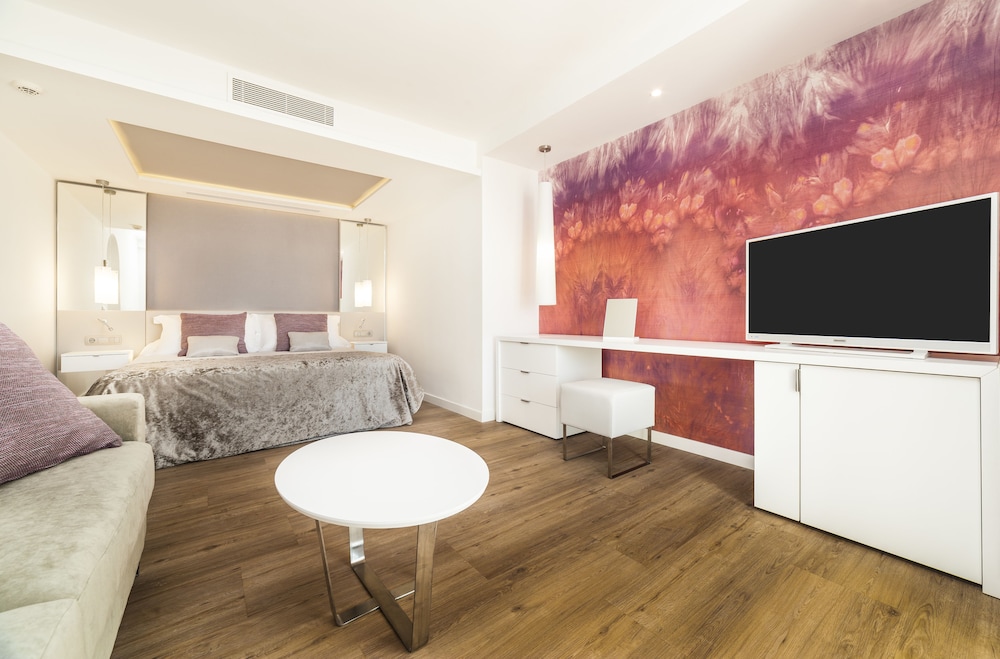Superior Double Room (Adults Only) photo 2
