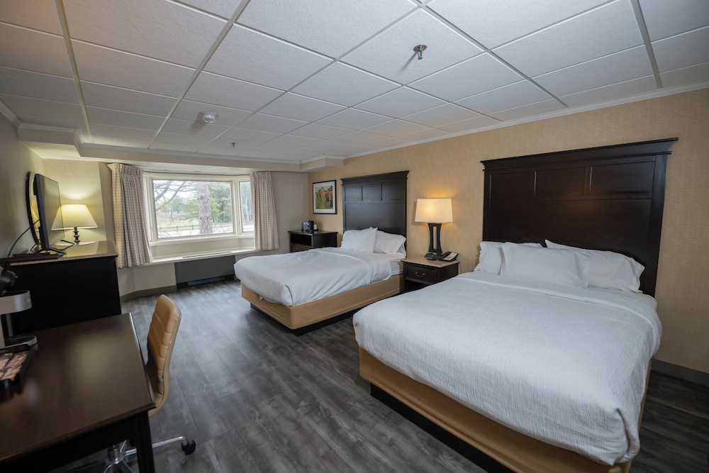 Room, 2 Queen Beds, Non Smoking