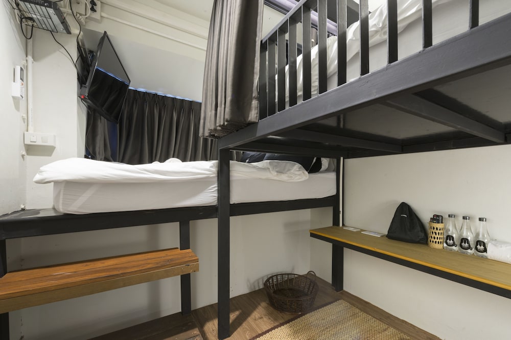 Family Cabin, Multiple Beds, Private Bathroom, City View photo 1