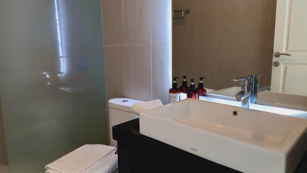 Deluxe Twin Room, Balcony - Photo 4