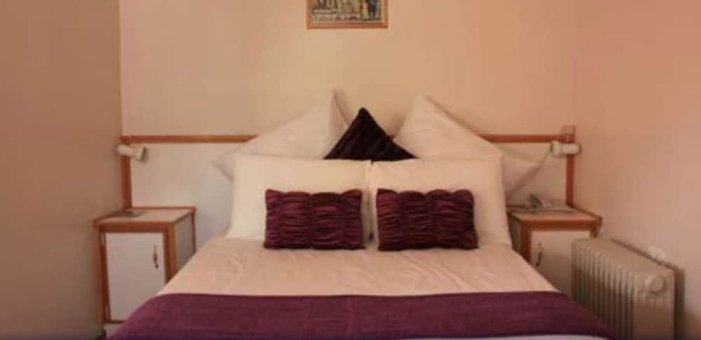 Deluxe Room, Garden View photo 2