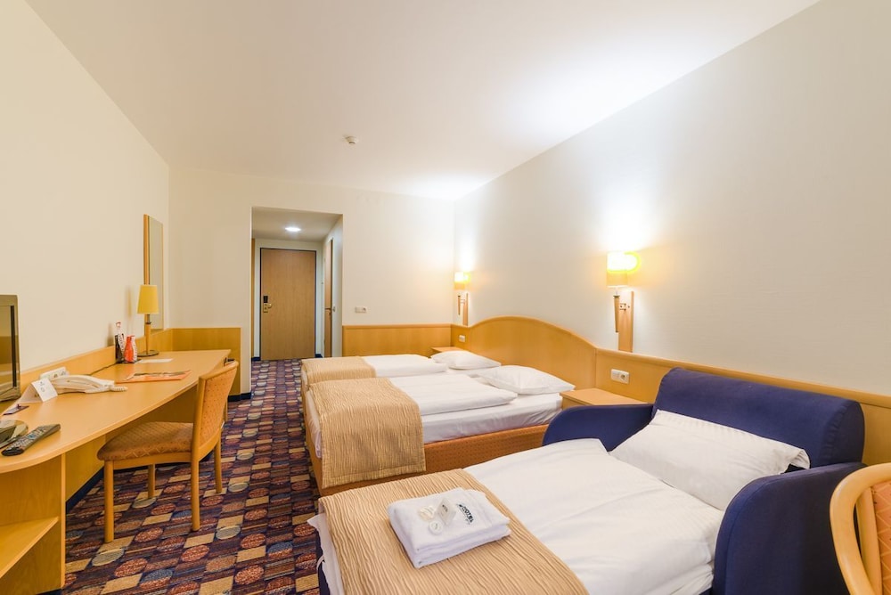 Standard Triple Room photo 1