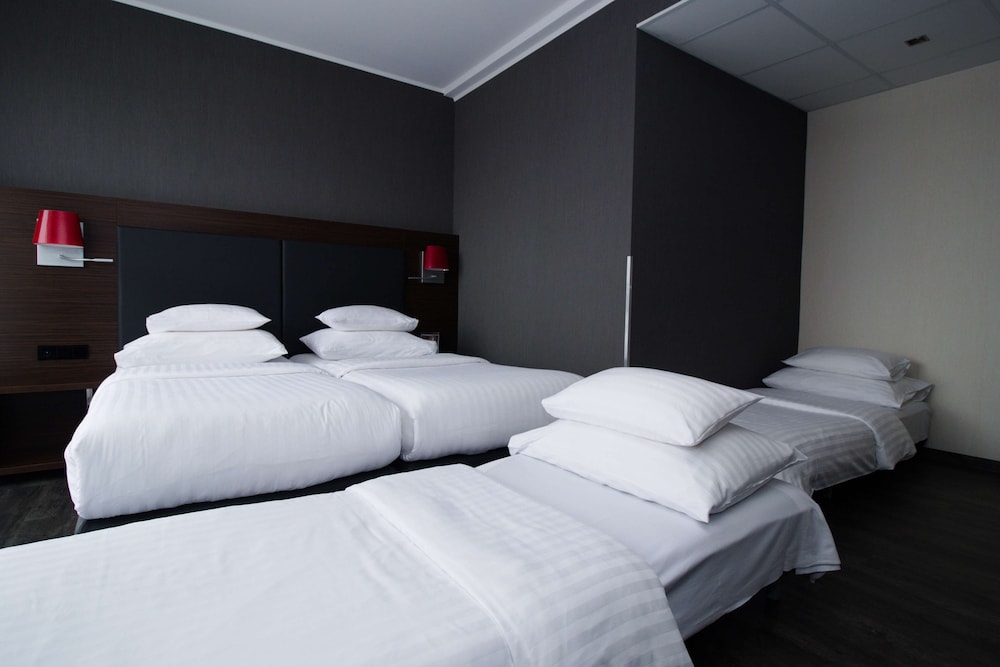 Comfort Room, 1 Double Bed with Sofa bed (with Sofabed) thumbnail 6