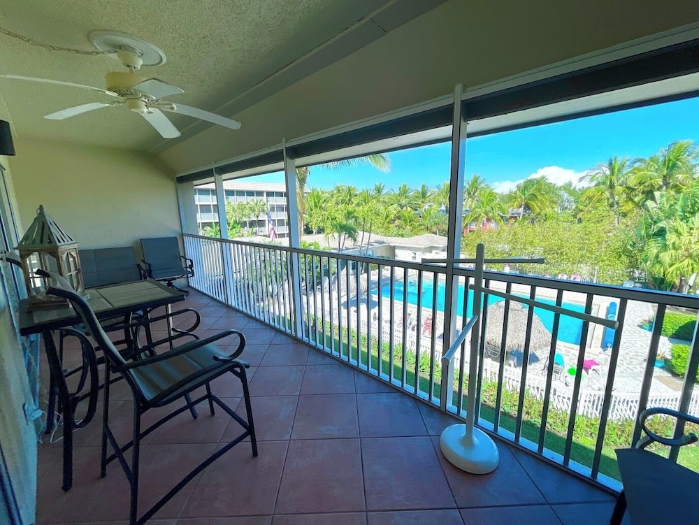 Family Apartment, 2 Bedrooms, Lanai, Partial Sea View photo 1