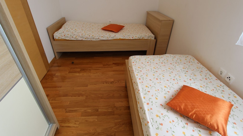 Apartment (Ema - A2(4))