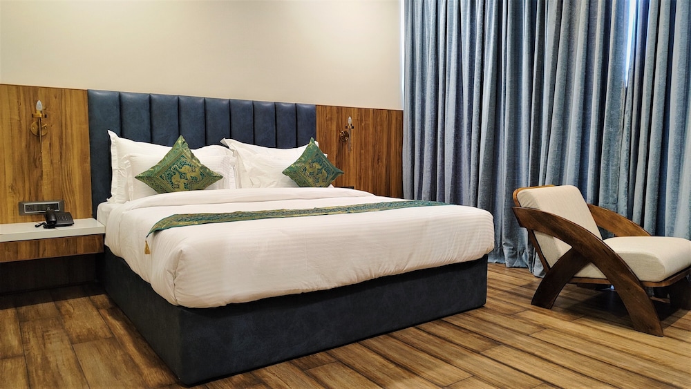 Premier Room, Resort View