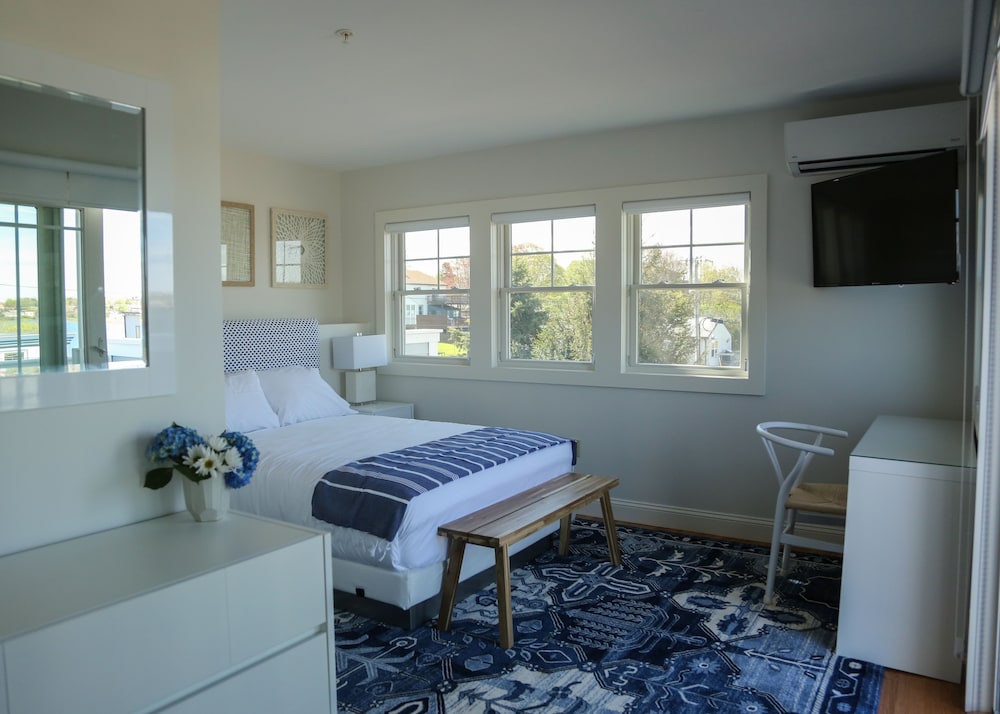 Junior Suite, 1 Queen Bed photo 2