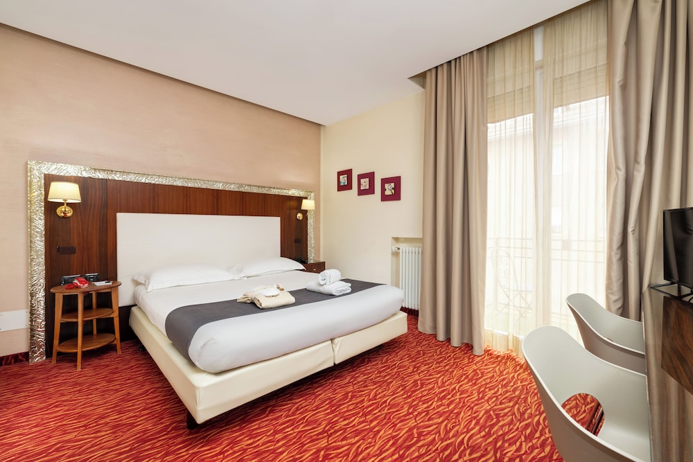 Superior Double Room - Photo 2