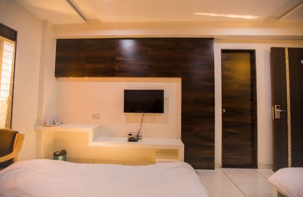 Standard Triple Room photo 2