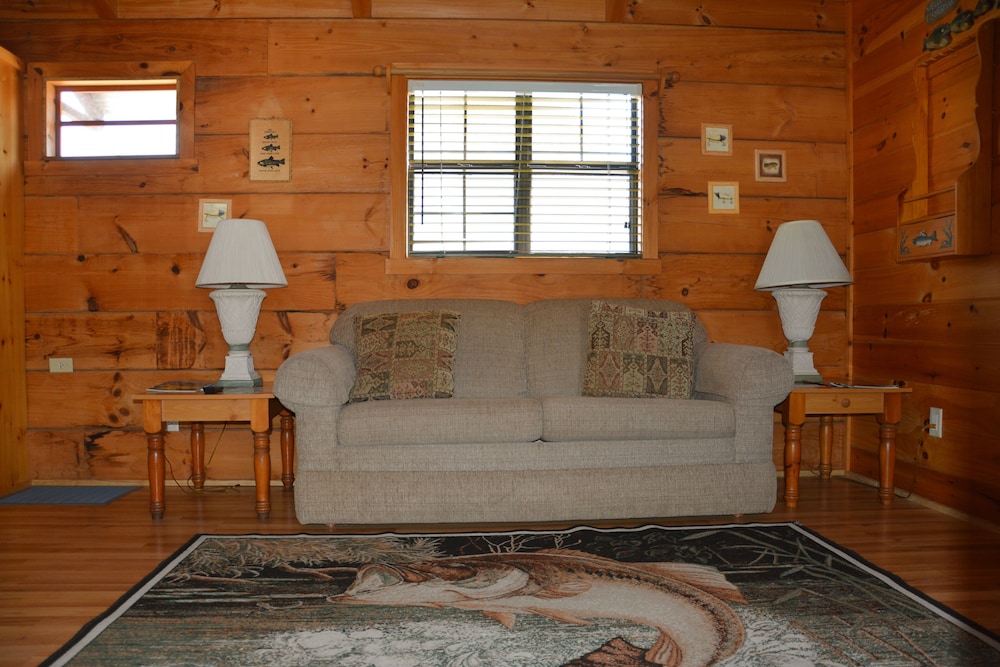 Cabin, 1 Bedroom (Cabin 55) photo 3
