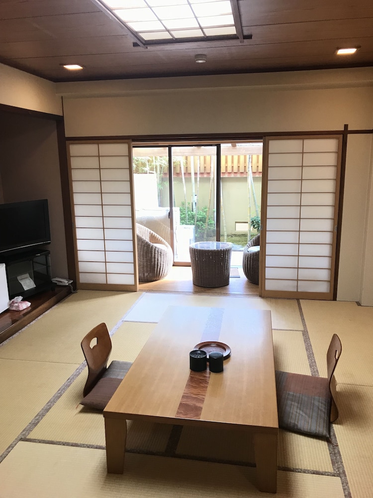 Standard Japanese Style Room with Open-air Bath photo 3