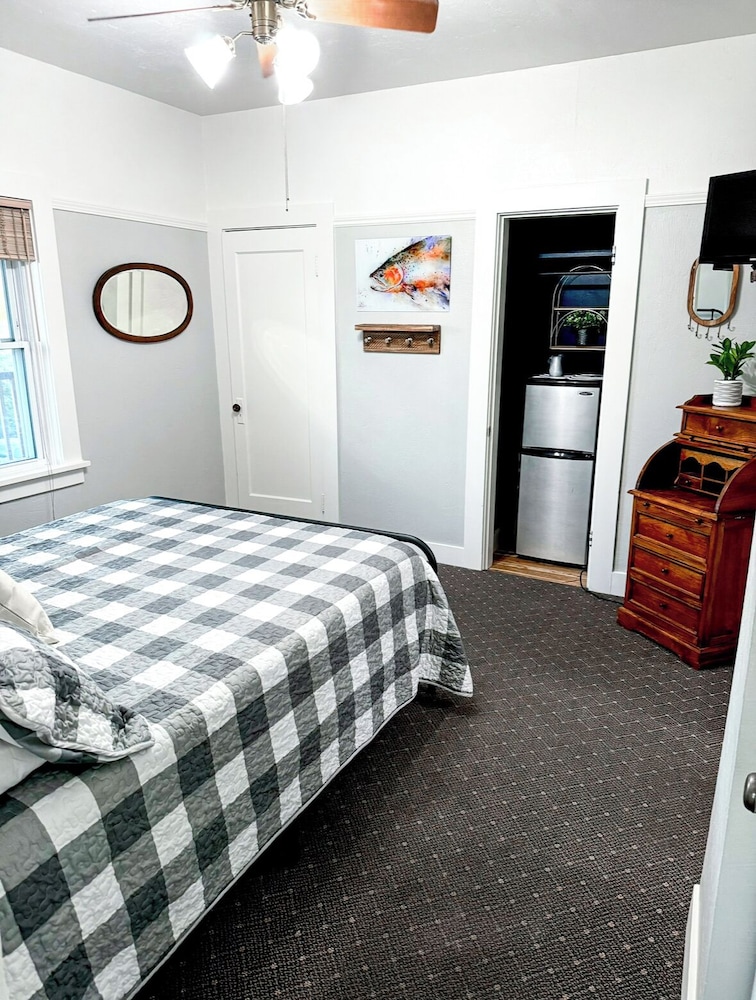 Double Room, 2 Queen Beds