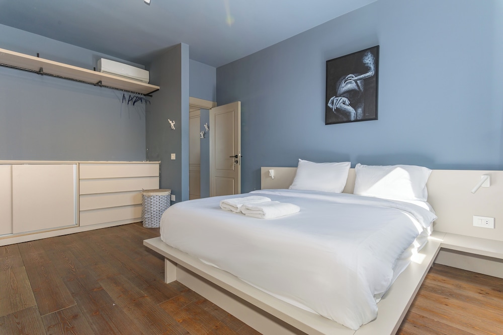 Anoor Premium Rooftop Suite 69