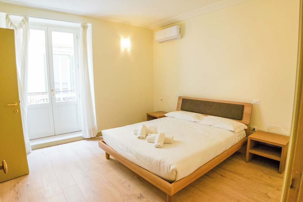 Classic Double Room, Balcony