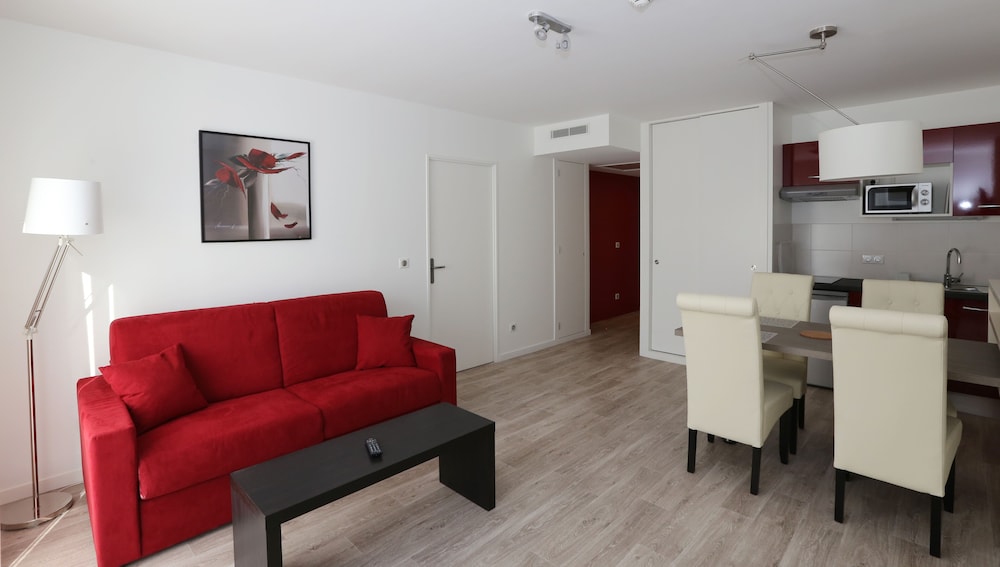 Apartment T2 photo 3