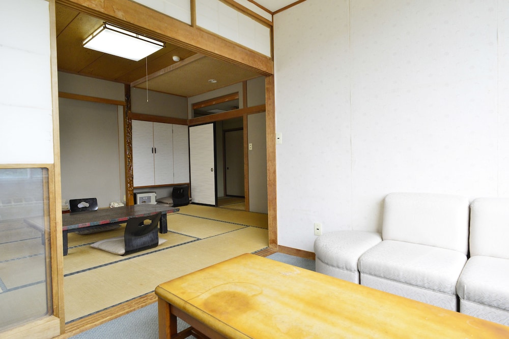 Japanese Style Room with Private Bathroom photo 3