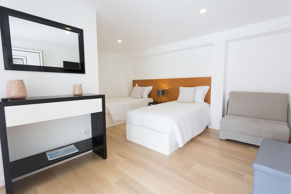 Economy Double or Twin Room, Ensuite, Ground Floor (5)