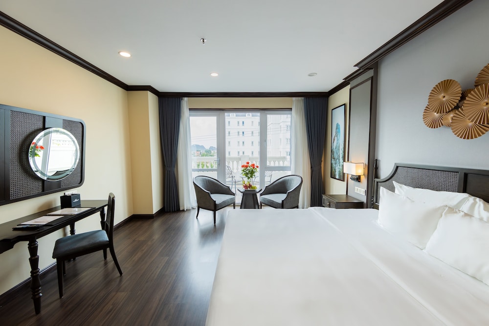 Grand Deluxe Double Room (Indochine Wing) - Photo 4