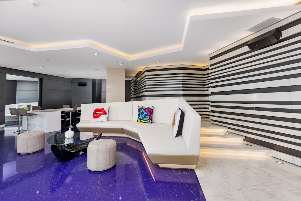Elite Penthouse, 1 King Bed