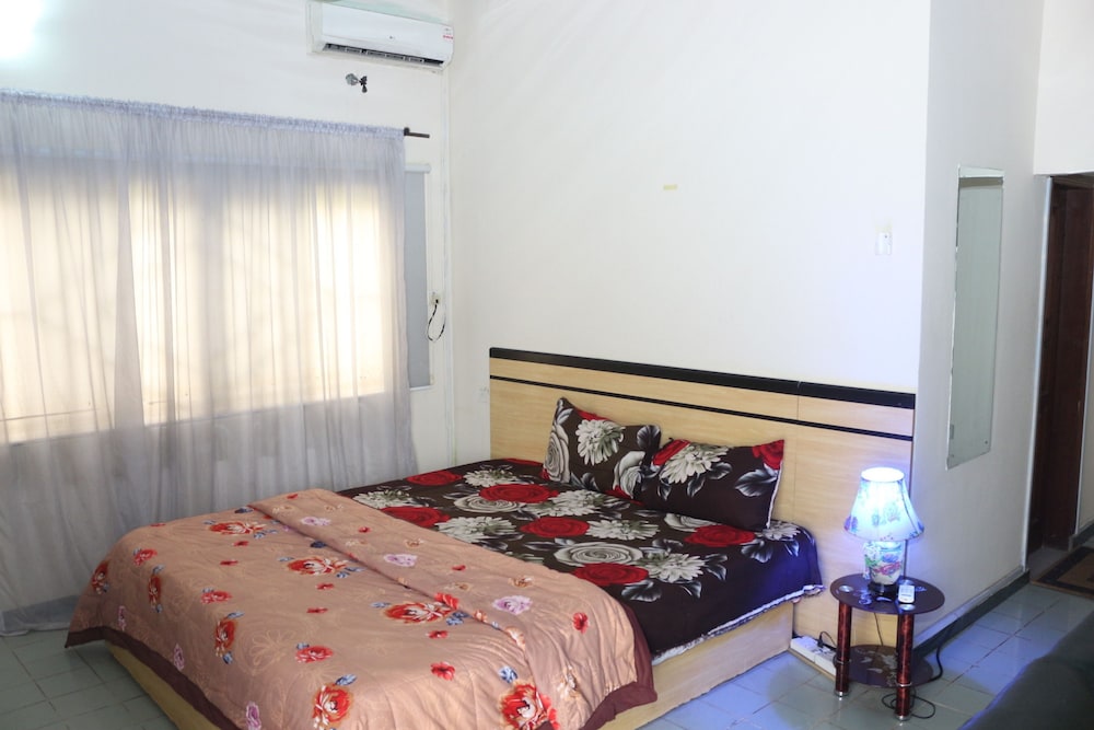 Executive Room photo 1