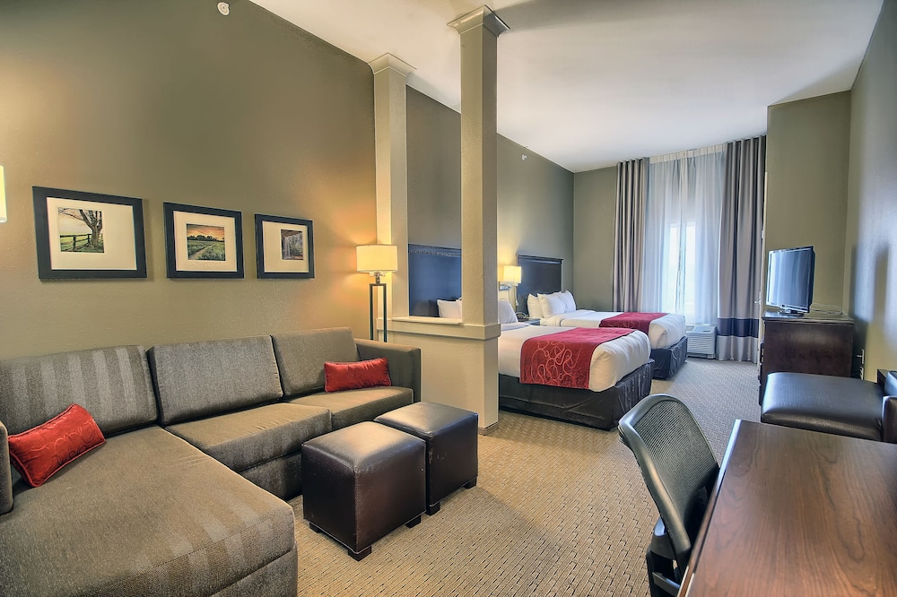 Suite, Multiple Beds, Non Smoking