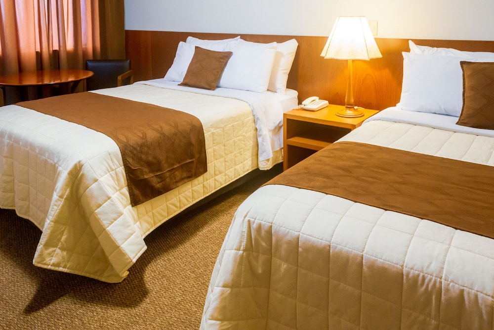 Standard Twin Room photo 3
