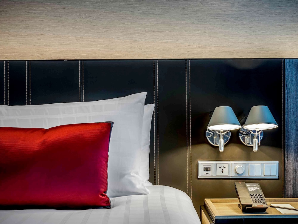 Deluxe Room, 1 King Bed