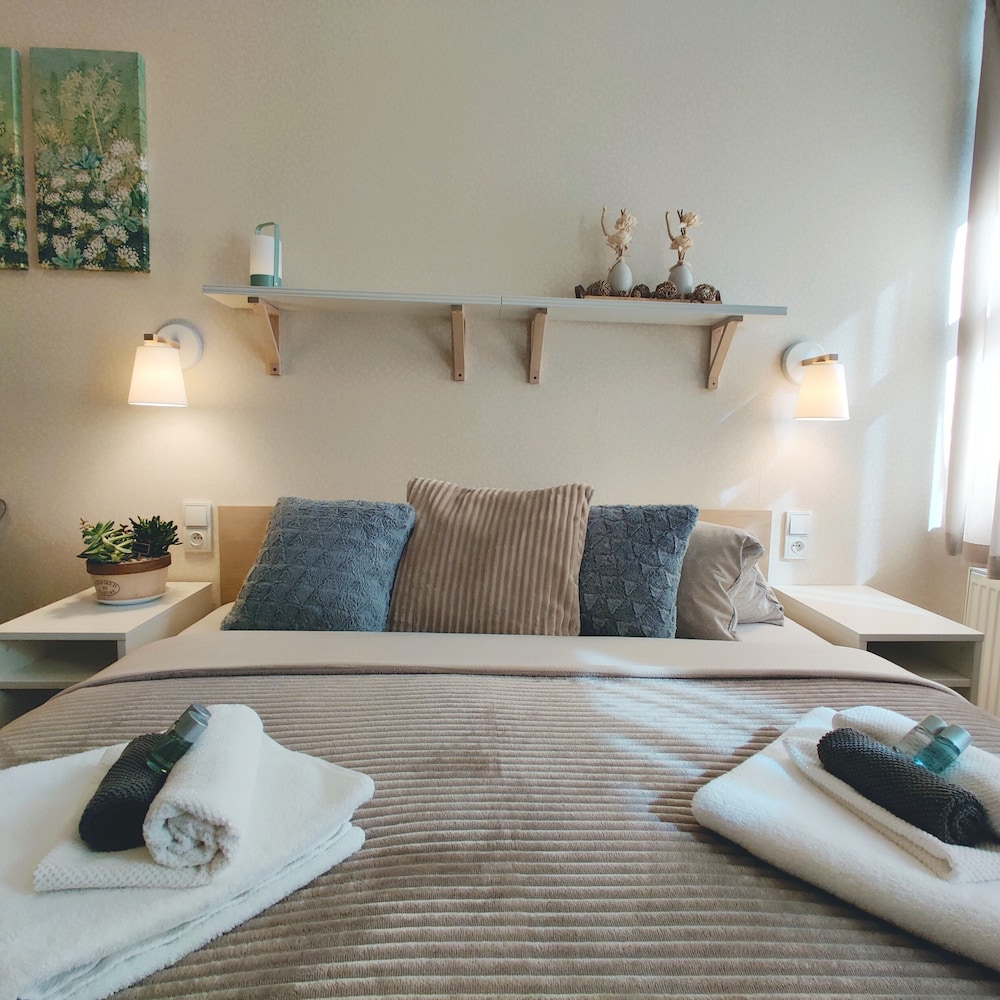 Deluxe Room, Multiple Beds