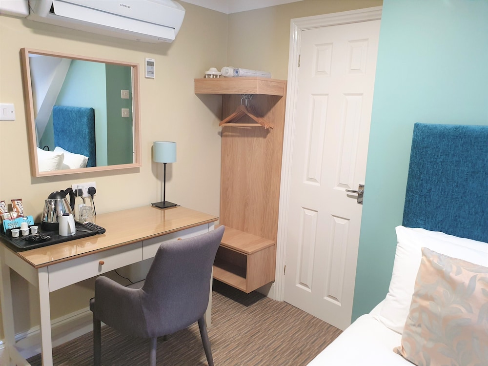 Classic Room, 1 Twin Bed, Non Smoking - Photo 2